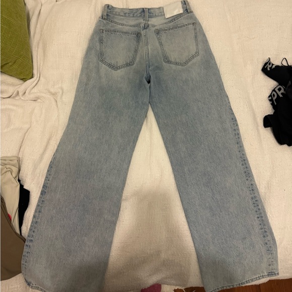 Denim Forum The Farrah Hi-Rise Wide Jean - Picture 4 of 6